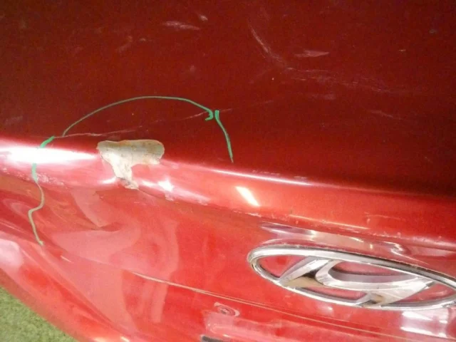 Дверь багажника для Hyundai Solaris 1 рестайлинг 2014-2017 на фотографиях