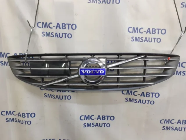 Решетка радиатора для Volvo S60 FS II rest 2013-2018 на фотографиях