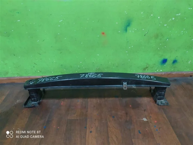 Усилитель переднего бампера для Skoda Rapid I NH3 2012-2017 на фотографиях