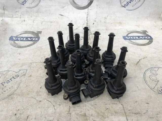 Катушка зажигания для Volvo XC90 I C 2002-2014 на фотографиях