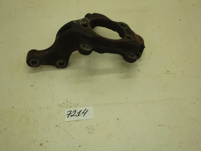 Кулак поворотный левый для Nissan Tiida SC11 Седан 2007-2014 на фотографиях