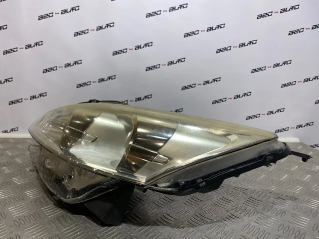 Фары для Peugeot 508 Седан 2011-2018 на фотографиях