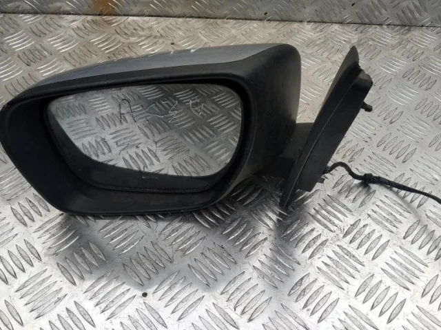 Стекла и зеркала для Mazda CX 7 ER rest 2010-2012 на фотографиях