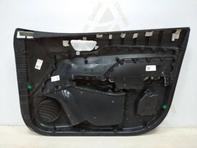 Обшивка двери передняя левая для Hyundai Solaris 2 (2017-2022) на фотографиях