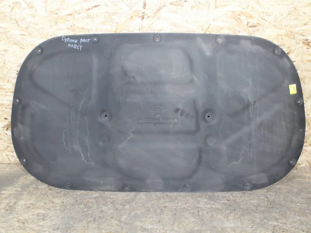 Шумоизоляция капота для Kia Rio 3 на фотографиях