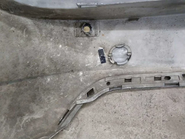 Бампер задний для Opel Insignia Универсал A 2008-2017 на фотографиях