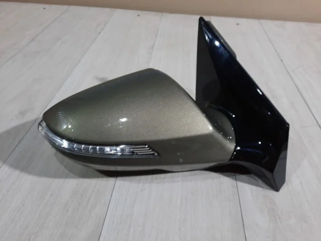 Зеркала для Hyundai i40 1 Седан 2011-2015 на фотографиях