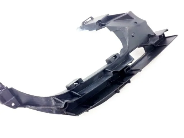 Кронштейн заднего бампера правый для Audi A6 C7 2010-2018 на фотографиях