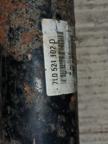 Карданный вал задний для Volkswagen Touareg I (7L) 2002-2010 на фотографиях