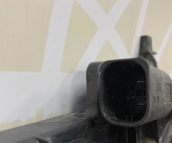 Вентилятор радиатора охлаждения ДВС для BMW X5 F15 (Ф15) 2013-2018 на фотографиях