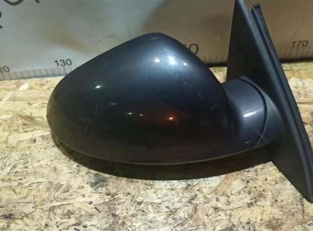 Зеркало боковое правое для Opel Insignia Седан A 2008-2017 на фотографиях