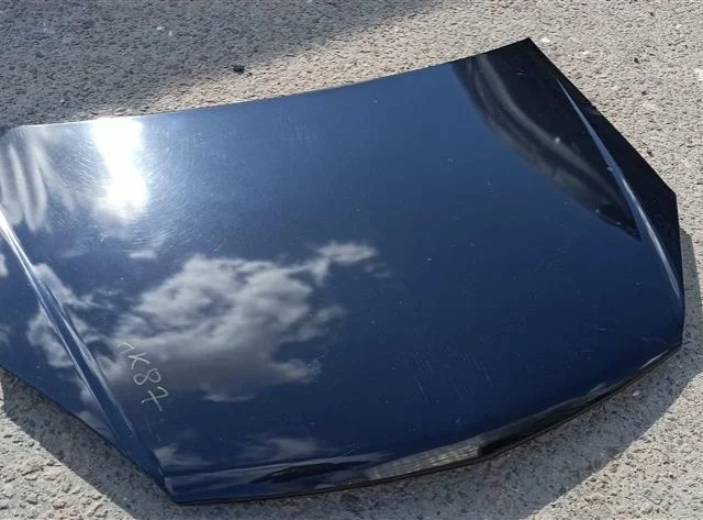 Капот для Opel Zafira B 2005-2015 на фотографиях