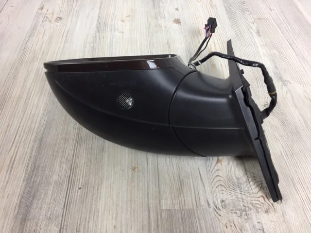 Зеркала для Audi Q7 4L 2005-2015 на фотографиях