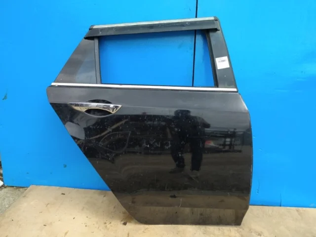 Двери для Honda Accord 9 2013-2020 на фотографиях