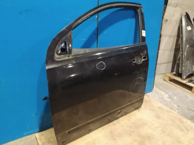 Накладка на дверь передняя левая для Nissan Qashqai J10 2006-2013 на фотографиях