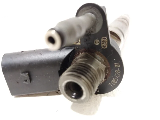 Форсунка топливная для BMW 3er Е90 2005-2011 на фотографиях