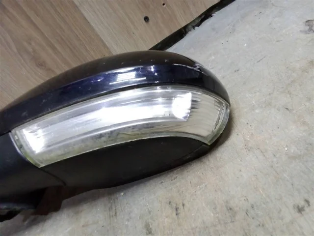 Зеркало боковое левое для Volkswagen Passat (B6, Typ 3C) 2005-2010 на фотографиях