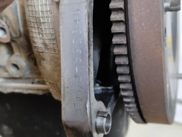 Двигатель без навесного для Suzuki Vitara TA 1988-1998 на фотографиях