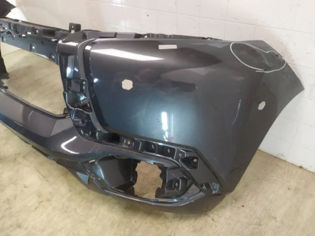 Бампер передний для Mitsubishi Pajero Sport KS0W 2016+ на фотографиях