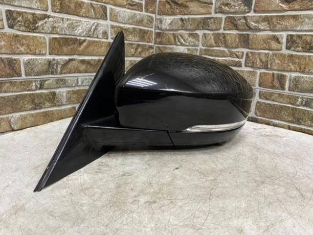 Стекла и зеркала для Land Rover Range Rover L405 2012-2017 на фотографиях