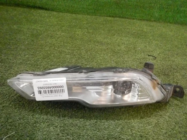 Противотуманка (ПТФ) передняя левая для Ford Explorer U502 rest 2014-2019 на фотографиях