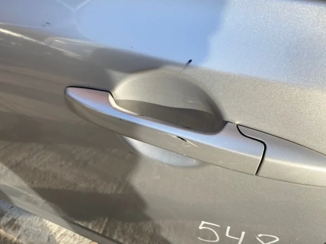 Дверь передняя левая для Honda Civic FA 2005-2010 седан на фотографиях