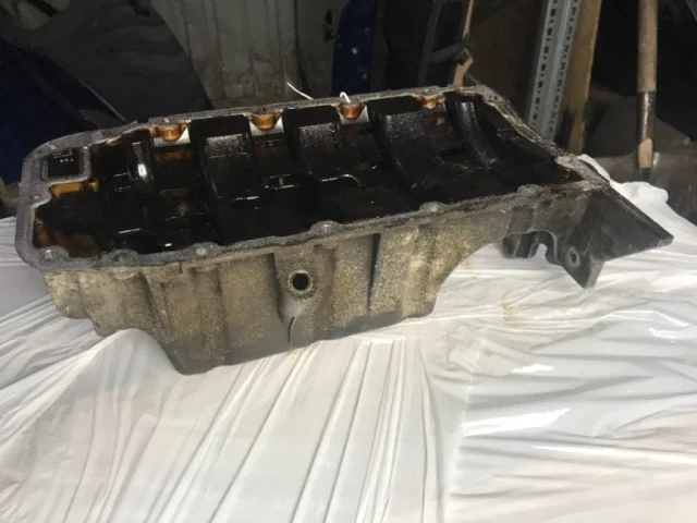 Поддон картера для Opel Zafira B 2005-2015 на фотографиях