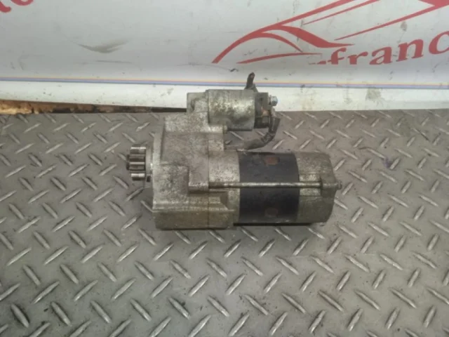 Стартер для Nissan Navara D40 2004-2010 на фотографиях