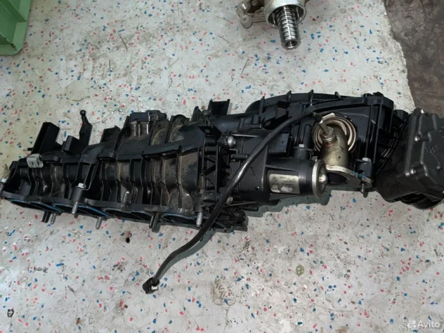 Впускной коллектор для BMW 3er G20 2018+ на фотографиях