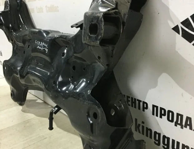 Подрамник двигателя для Hyundai Solaris 1 рестайлинг 2014-2017 на фотографиях