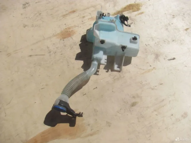 Бачок омывателя для Mazda CX 5 KE 2011-2017 на фотографиях