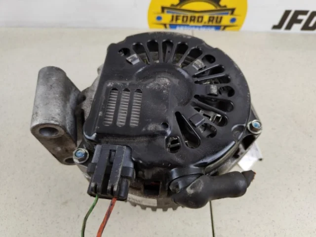 Генератор для Ford Explorer U251 2005-2011 на фотографиях