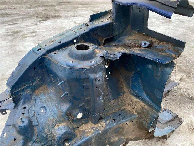 Лонжерон передний правый для Hyundai Solaris 1 рестайлинг 2014-2017 на фотографиях