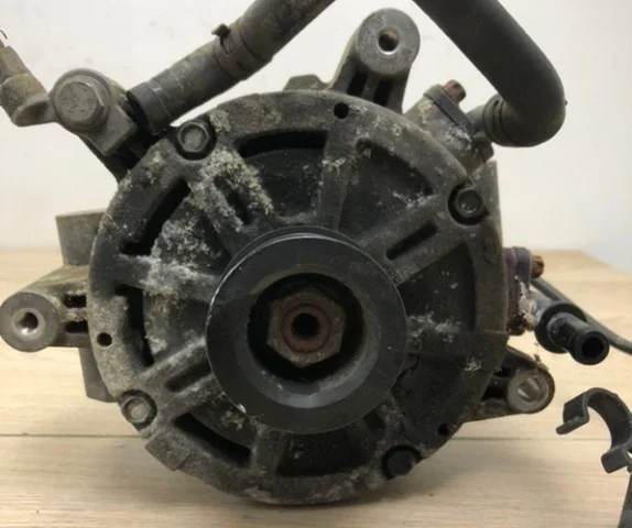 Генератор для Porsche Cayenne 957 Rest 2007-2010 на фотографиях