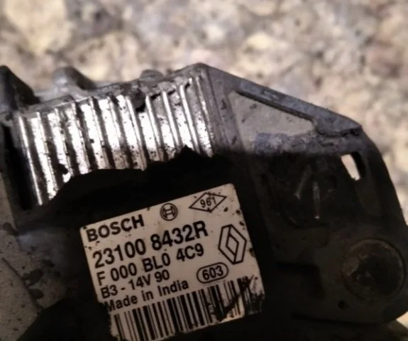 Генератор для Renault Logan 2014-2018 (L8) на фотографиях