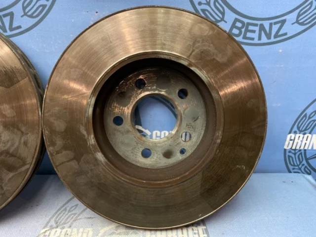 Диски тормозные передние (комплект) для Mercedes-Benz E class W211 2002-2009 на фотографиях