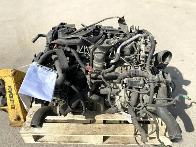 Продажа двигателя D5244T4