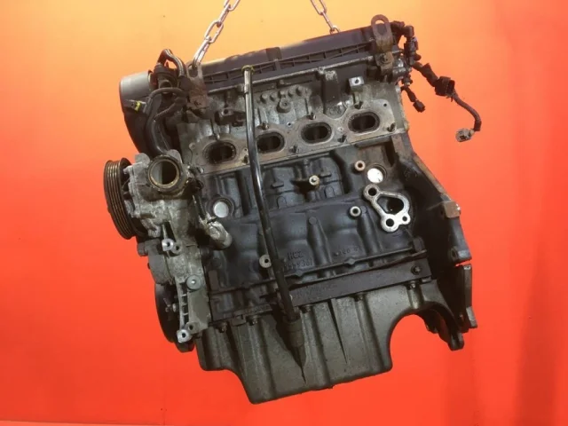 Двигатель для Opel Zafira B 2005-2015 на фотографиях