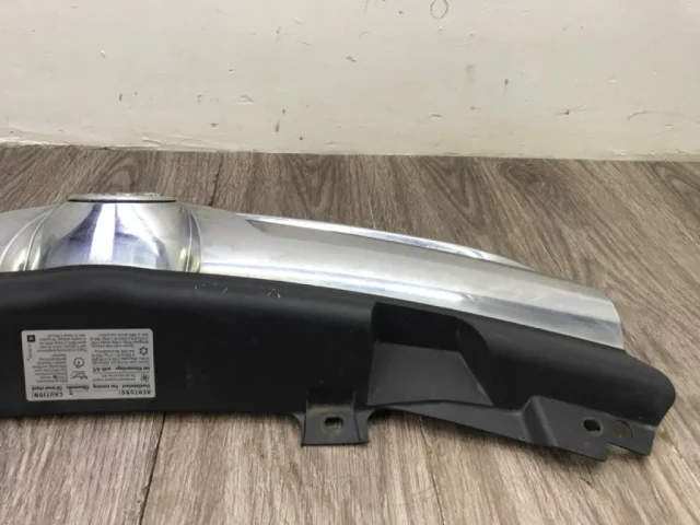 Решетка радиатора для Opel Zafira B 2005-2015 на фотографиях