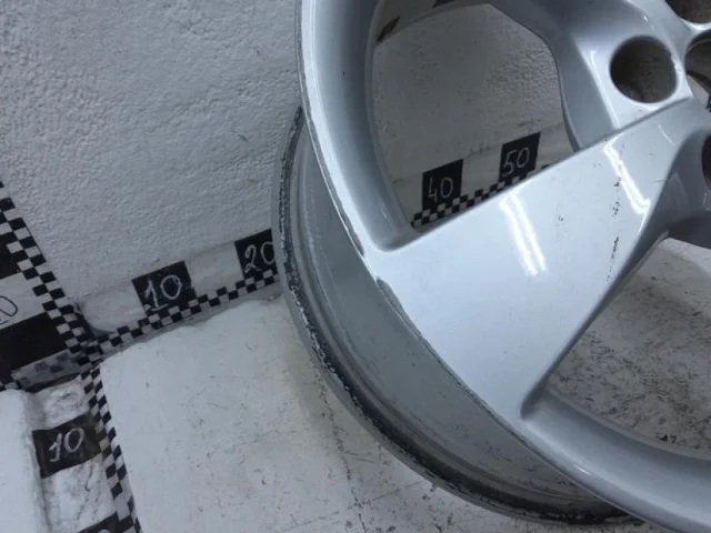 Диск колесный литой для Skoda Rapid I NH3 2012-2017 на фотографиях