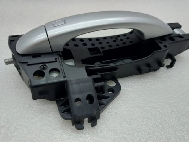 Ручка двери передняя левая внешняя для Audi Q5 8R 2008-2016 на фотографиях