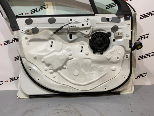 Дверь передняя левая для Peugeot 508 Седан 2011-2018 на фотографиях