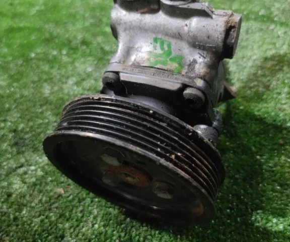 Насос ГУР для BMW X3 Е83 2003-2010 на фотографиях