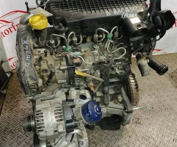 Двигатель без навесного для Renault Logan 2007-2012 (Универсал KS) на фотографиях