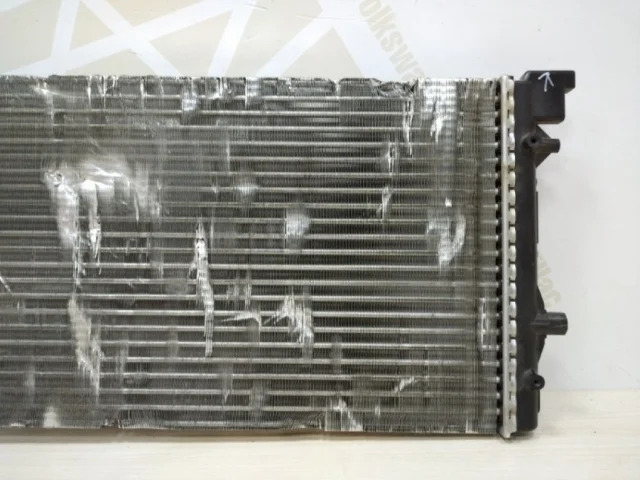 Радиатор охлаждения ДВС для Skoda Rapid I rest NH3 2017-2020 на фотографиях