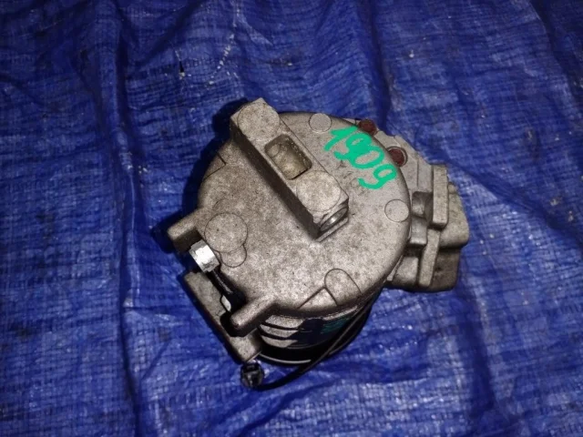 Компрессор кондиционера для Honda Odyssey RA7-RA9 1999-2003 на фотографиях