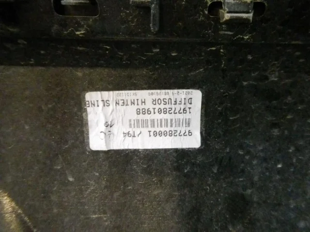 Накладка заднего бампера для Audi Q7 4M 2015+ на фотографиях