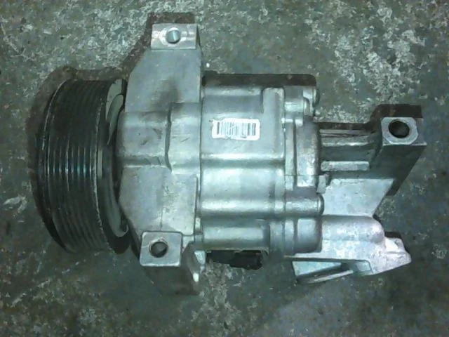 Компрессор кондиционера для Renault Logan 2018+ (L8 rest.) на фотографиях