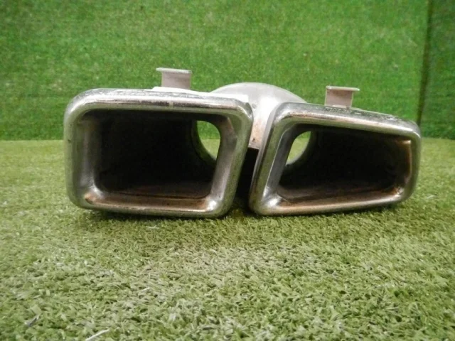 Насадка на глушитель для Mercedes-Benz GL class X166 2012-2016 на фотографиях