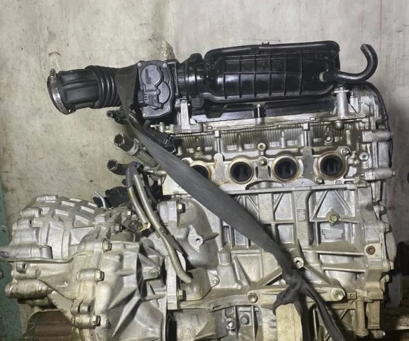 Двигатель без навесного для Nissan Serena C25 2005-2012 на фотографиях
